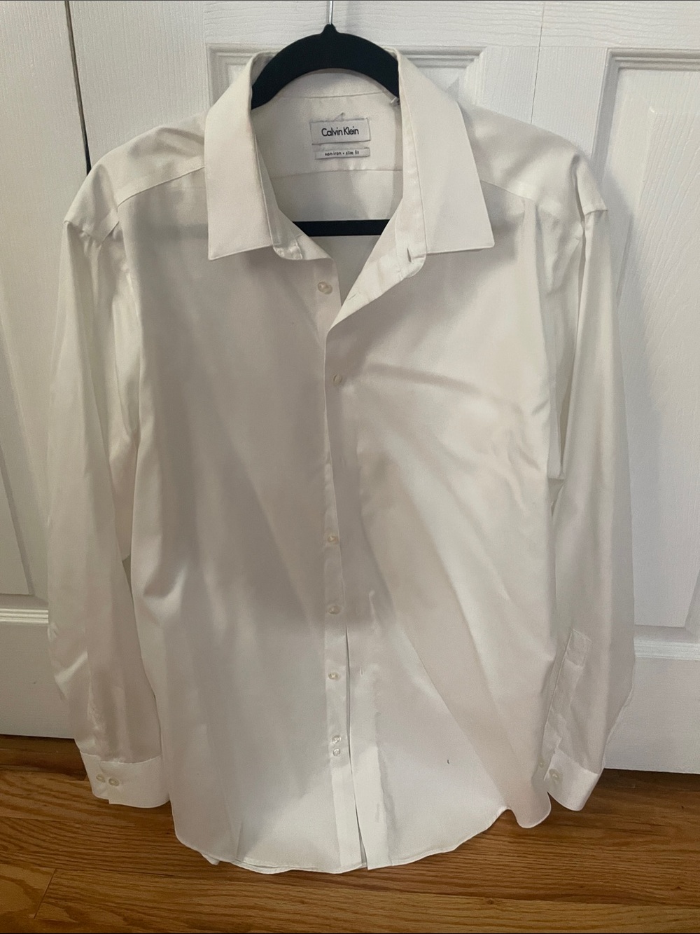 Calvin Klein Men's Classic White Dress Shirt